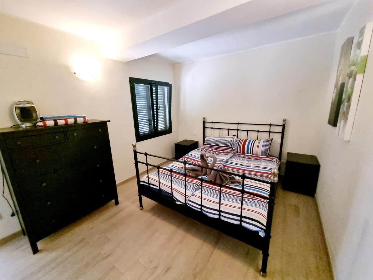 Апартаменти Casa Aguamarin Playa Roca Коста-Тегісе Екстер'єр фото